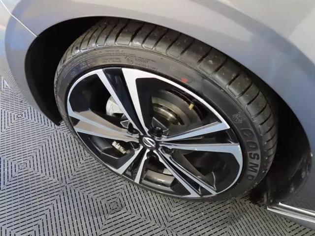 2021 Nissan Sentra SR Xtronic CVT