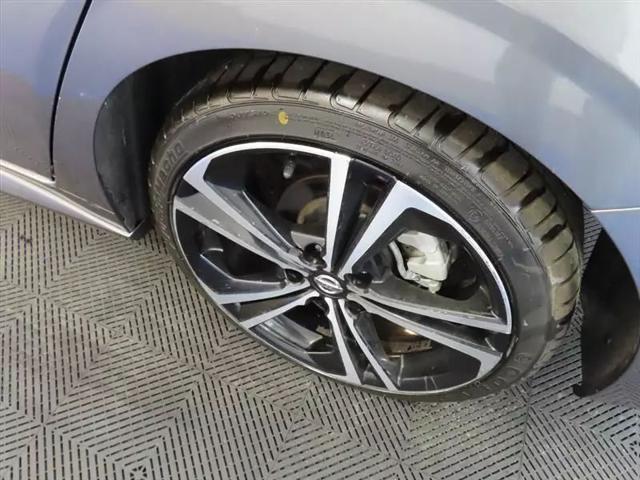 2021 Nissan Sentra SR Xtronic CVT