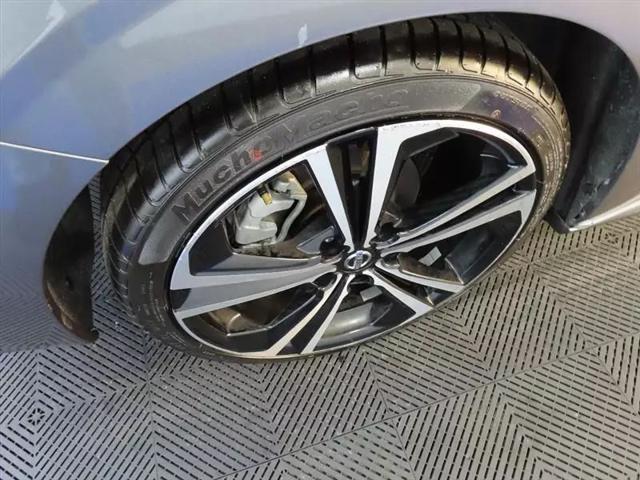 2021 Nissan Sentra SR Xtronic CVT