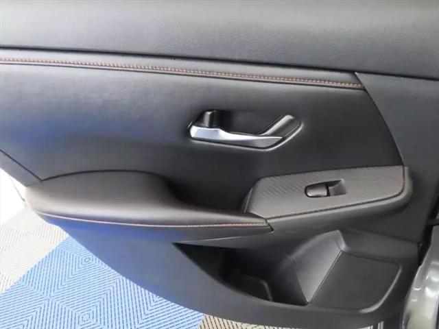 2021 Nissan Sentra SR Xtronic CVT