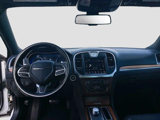 2019 Chrysler 300 300C