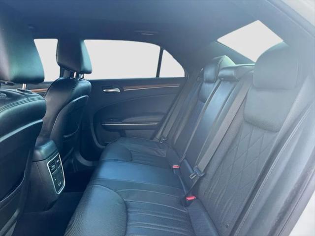 2019 Chrysler 300 300C