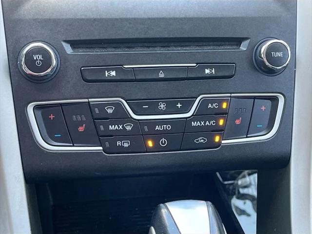 2016 Ford Fusion Energi SE Luxury