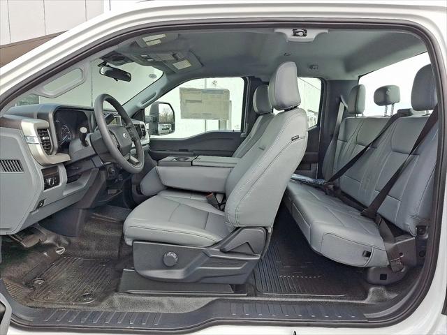 2024 Ford F-550 XL