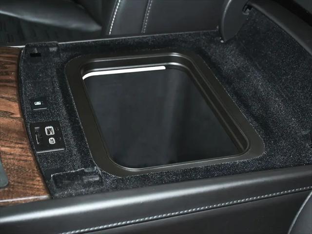 2022 Cadillac Escalade 4WD Premium Luxury Platinum
