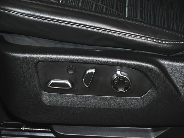 2022 Cadillac Escalade 4WD Premium Luxury Platinum