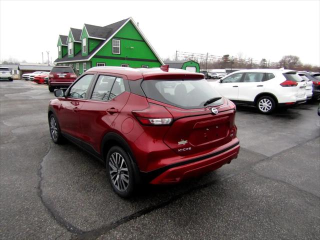 2021 Nissan Kicks SV Xtronic CVT