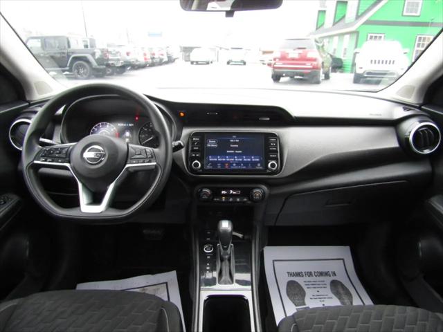 2021 Nissan Kicks SV Xtronic CVT