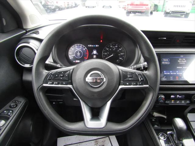 2021 Nissan Kicks SV Xtronic CVT
