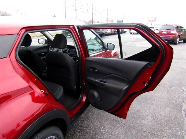 2021 Nissan Kicks SV Xtronic CVT