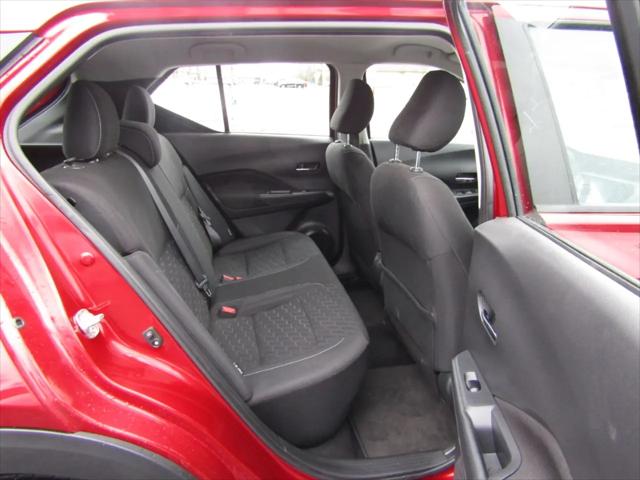2021 Nissan Kicks SV Xtronic CVT