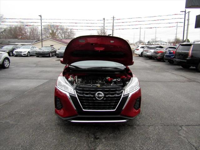 2021 Nissan Kicks SV Xtronic CVT