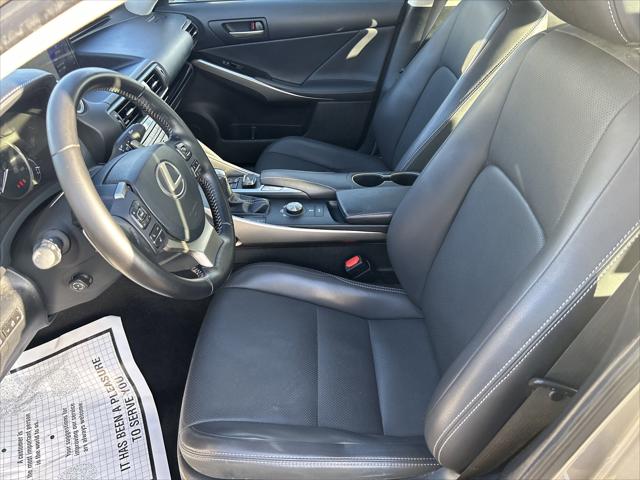 2018 Lexus IS 300 3.5L AWD Premium Plus w/ Comfort Pkg
