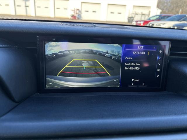2018 Lexus IS 300 3.5L AWD Premium Plus w/ Comfort Pkg