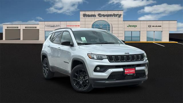 2025 Jeep Compass COMPASS LATITUDE 4X4
