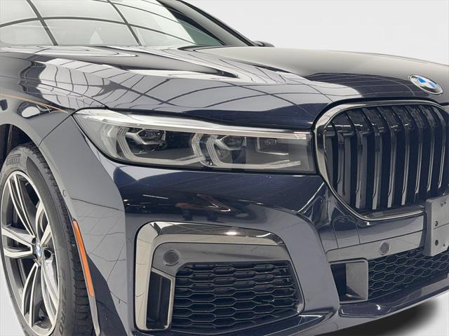 2022 BMW 740 i xDrive