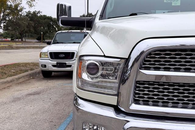 2017 RAM 2500 Laramie Mega Cab 4x4 64 Box 2017 RAM 2500 Laramie Mega Cab 4x4 64 Box