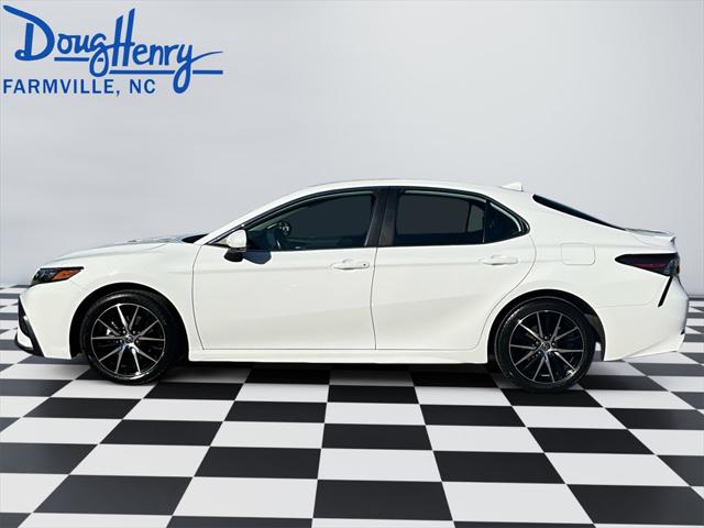 2023 Toyota Camry SE