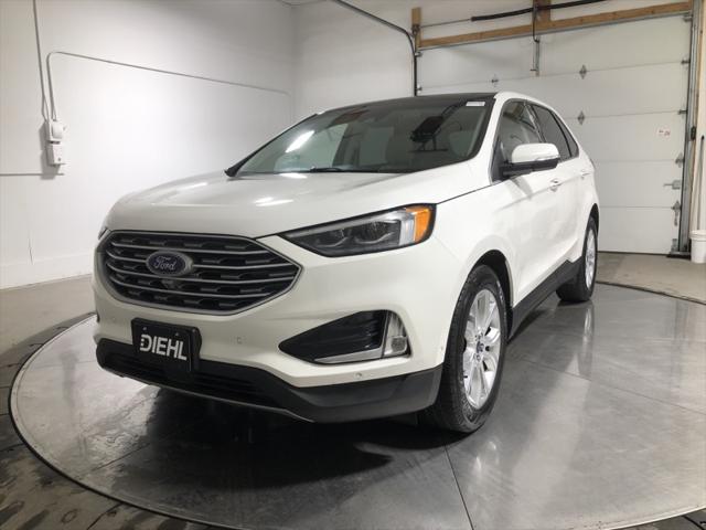 2020 Ford Edge Titanium