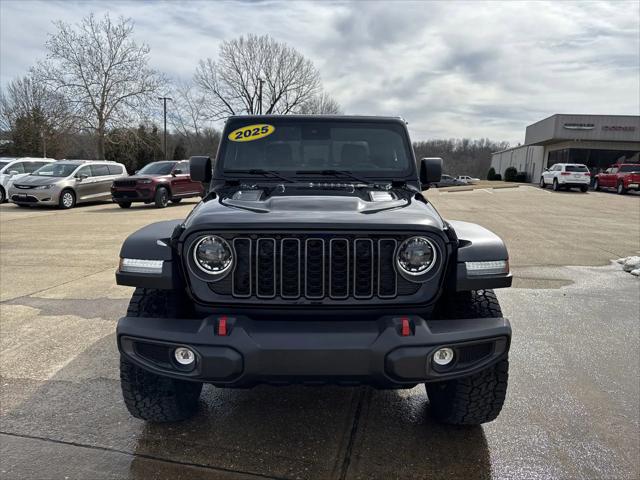 2025 Jeep Gladiator GLADIATOR RUBICON 4X4