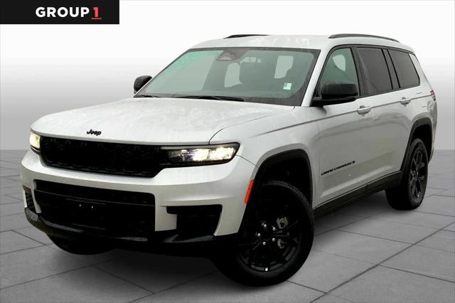 2024 Jeep Grand Cherokee L Altitude 4x4