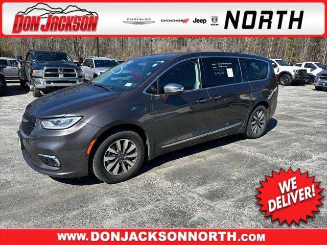 2023 Chrysler Pacifica Hybrid Limited