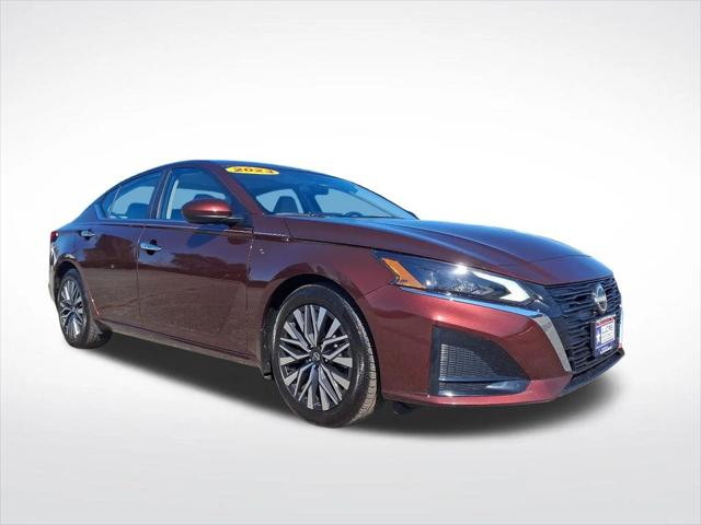 2023 Nissan Altima SV FWD