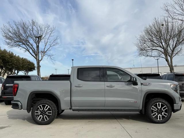 2025 GMC Sierra 1500 4WD Crew Cab Short Box AT4