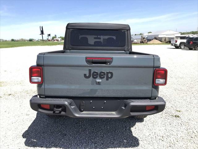 2025 Jeep Gladiator GLADIATOR NIGHTHAWK 4X4