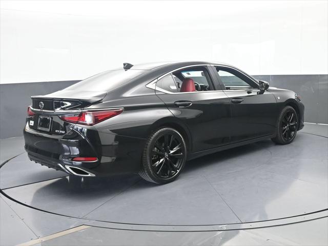 2024 Lexus ES 350 F SPORT Handling