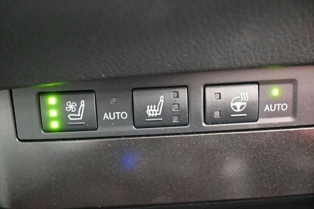 2024 Lexus ES 350 F SPORT Handling