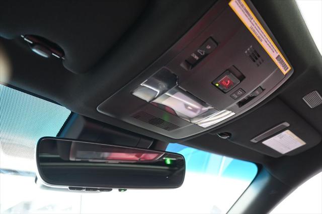 2024 Lexus ES 350 F SPORT Handling