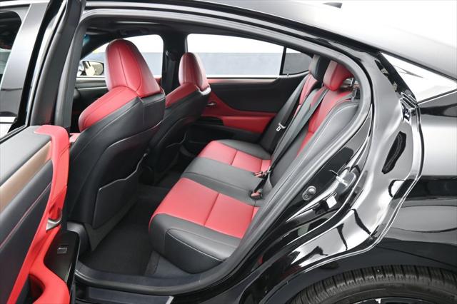 2024 Lexus ES 350 F SPORT Handling
