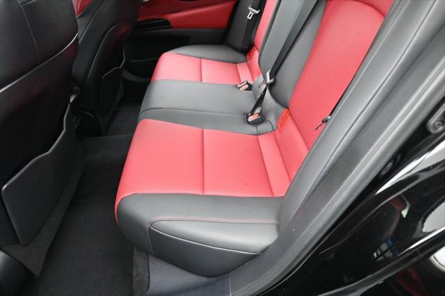 2024 Lexus ES 350 F SPORT Handling