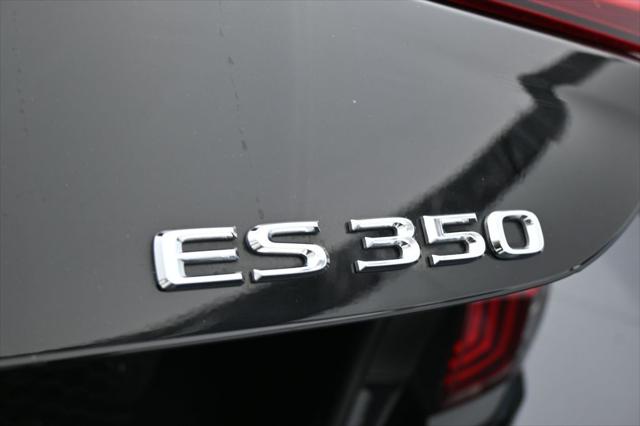 2024 Lexus ES 350 F SPORT Handling
