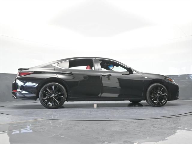 2024 Lexus ES 350 F SPORT Handling