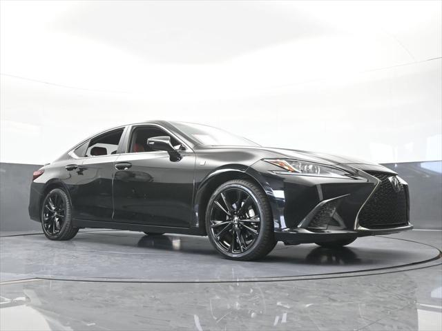 2024 Lexus ES 350 F SPORT Handling