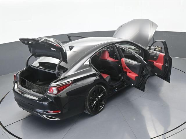 2024 Lexus ES 350 F SPORT Handling