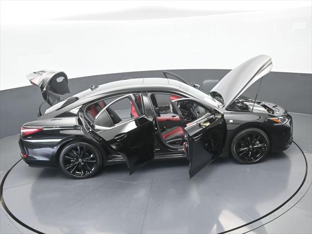 2024 Lexus ES 350 F SPORT Handling