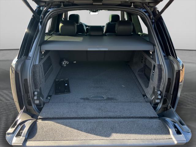 2025 Land Rover Range Rover P400 SE