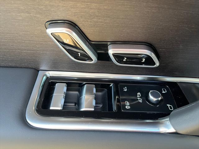 2025 Land Rover Range Rover P400 SE