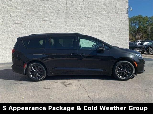 2020 Chrysler Pacifica Touring