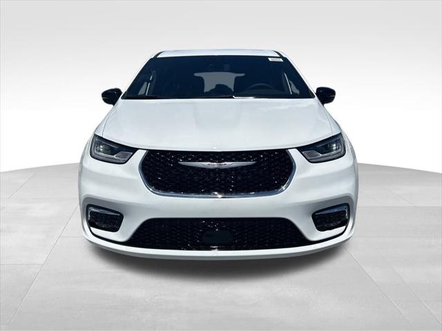 2025 Chrysler Pacifica PACIFICA SELECT