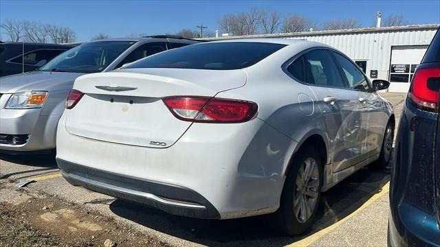 2015 Chrysler 200 Limited