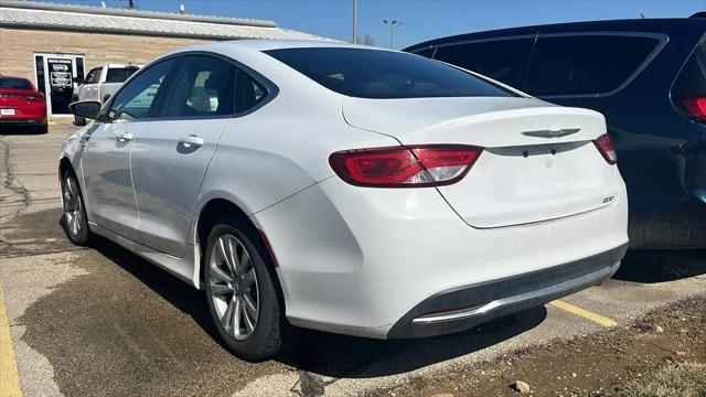 2015 Chrysler 200 Limited