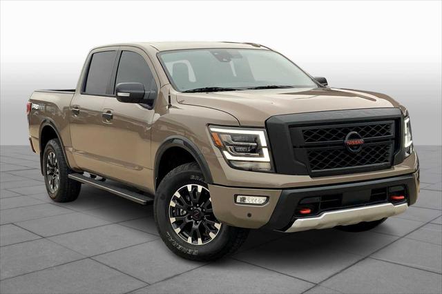 2021 Nissan TITAN Crew Cab PRO-4X 4x4