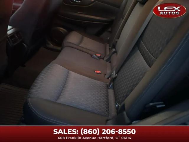 2017 Nissan Rogue SV