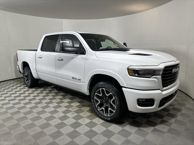 2025 RAM Ram 1500 RAM 1500 LARAMIE CREW CAB 4X4 57 BOX