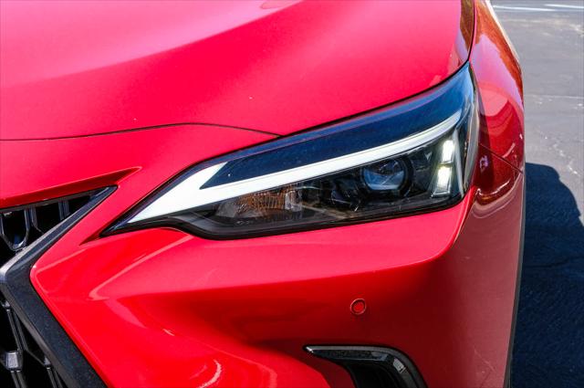2025 Lexus NX 350h Premium
