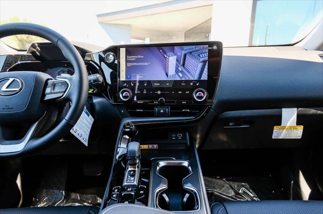 2025 Lexus NX 350h Premium